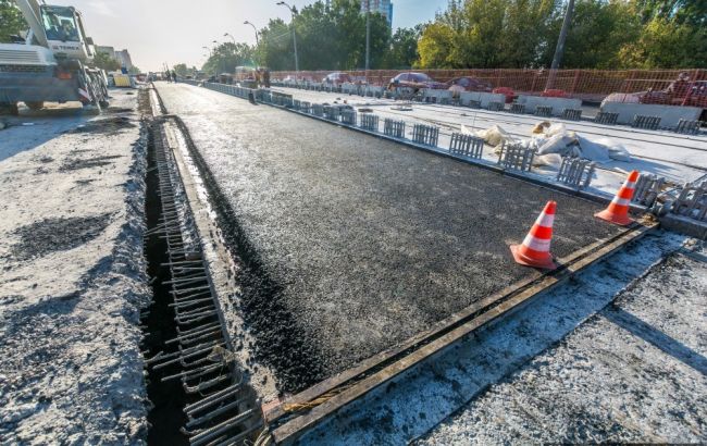 Сьогодні в Києві відновлюється рух на Борщагівському шляхопроводі