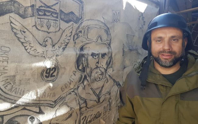 Война и искусство: в сети рассказали о талантливом бойце на Донбассе