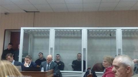 Суд оставил под стражей пятерых экс-"беркутовцев"