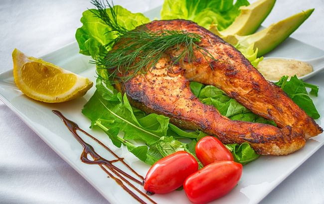 Ця популярна риба дуже корисна, але може завдати шкоди організму: що потрібно знати