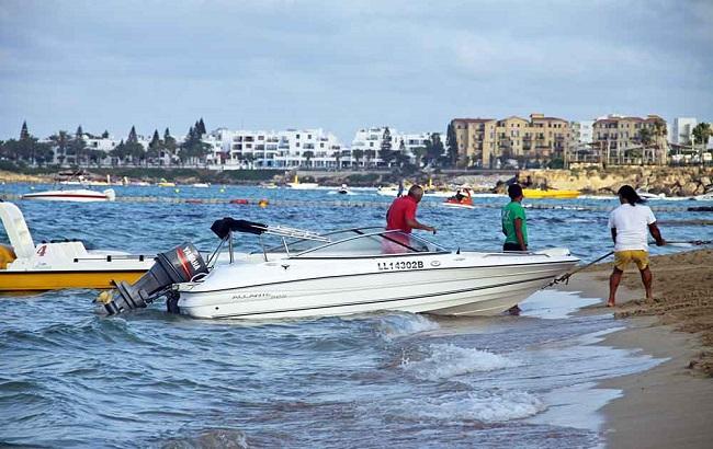 В Греции в результате столкновения катеров погибли 4 человека