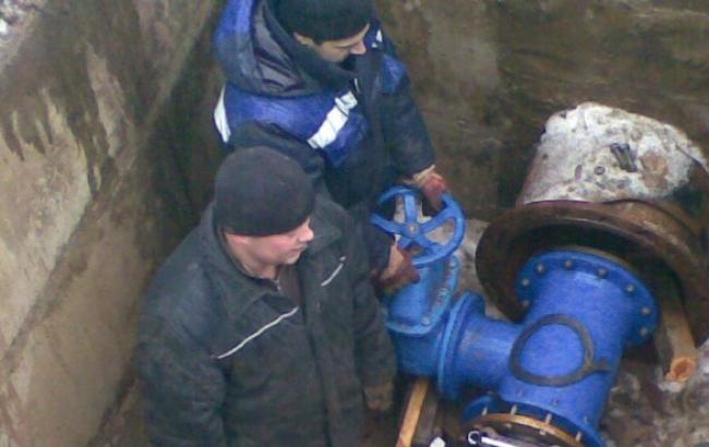 В Донецке обещают завтра восстановить нормальную подачу воды