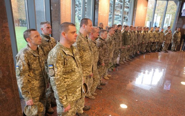 В Україні на вихідних посилили бойову готовність частин ЗСУ
