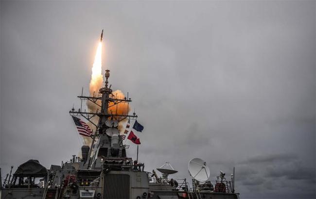 Ракетный удар США по Сирии: появились впечатляющие фото