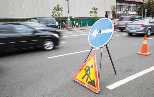 У Києві тимчасово закриють рух проспектом Леся Курбаса в напрямку Кільцевої дороги