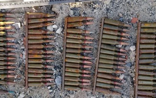 В Луганской области изъяли арсеналы оружия боевиков