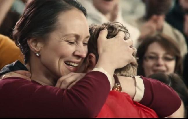 День матері: у мережі з'явилася зворушливий ролик про найбільш важливих людей