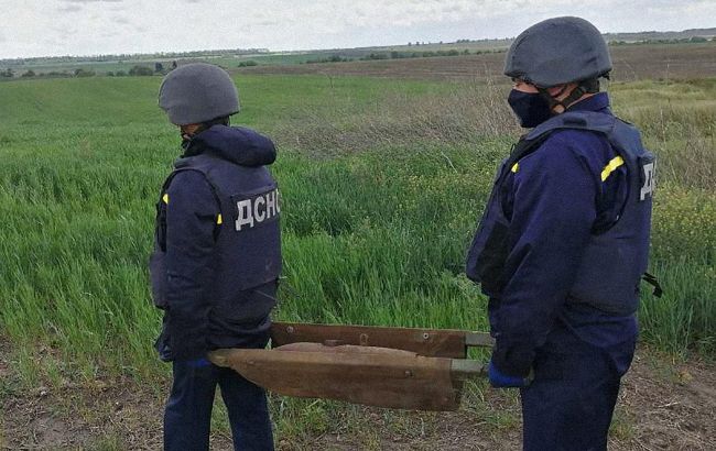 В Хмельницком обнаружили 100-килограммовую авиабомбу