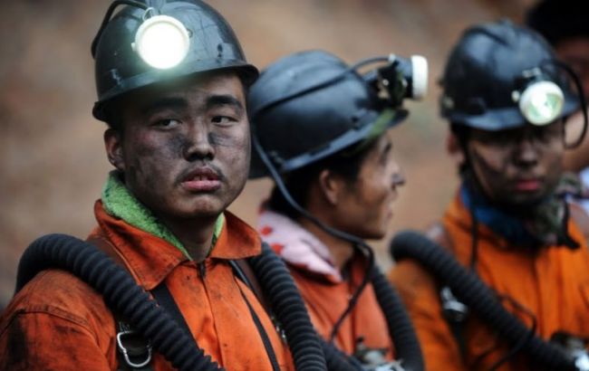 Китай планирует перевести промышленность с угля на газ, - Bloomberg