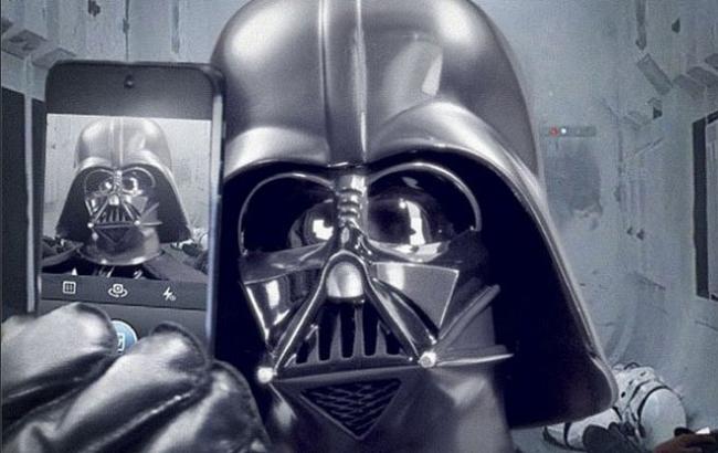 Посольство РФ в Британии призвало всех переходить на "темную" сторону