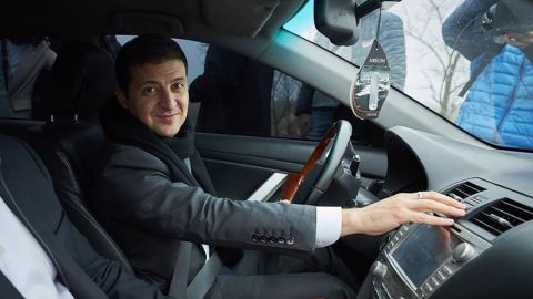 Евробляхеры устроили "переворот" и бесплатно отдают свои машины государству