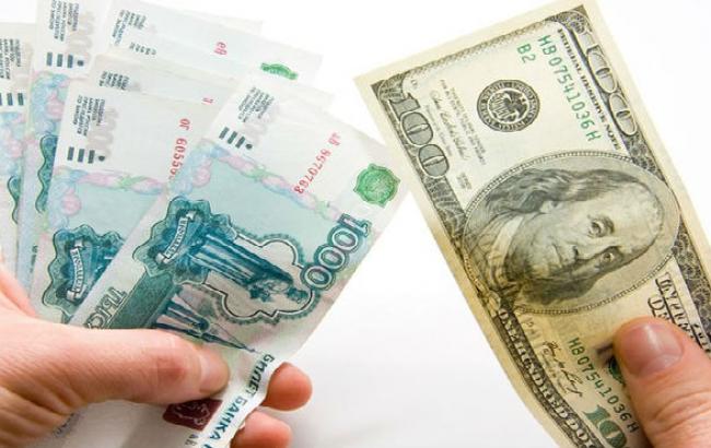 Курс доллара в РФ впервые поднялся выше 41,5 руб./долл.