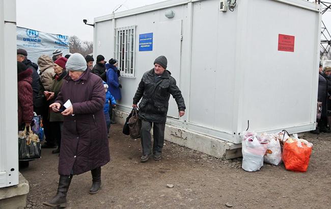 Червоний Хрест готовий допомагати у виплаті пенсій на окупованому Донбасі