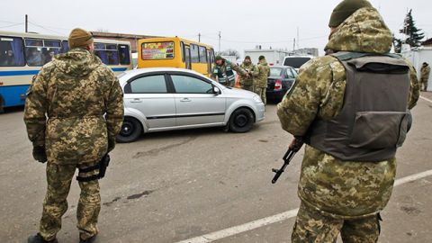 СБУ разоблачила пособника террористов, который поставлял боевикам автомобили