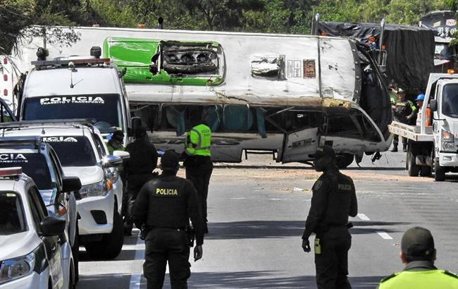 В Колумбии в ДТП с автобусом погибли 9 человек