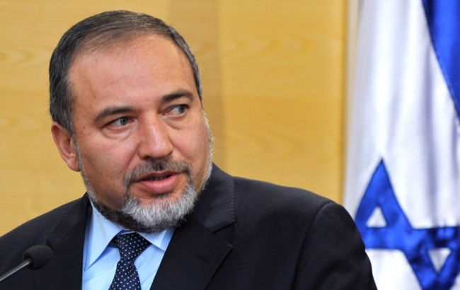 Міністр оборони Ізраїлю закликав євреїв виїхати з Франції