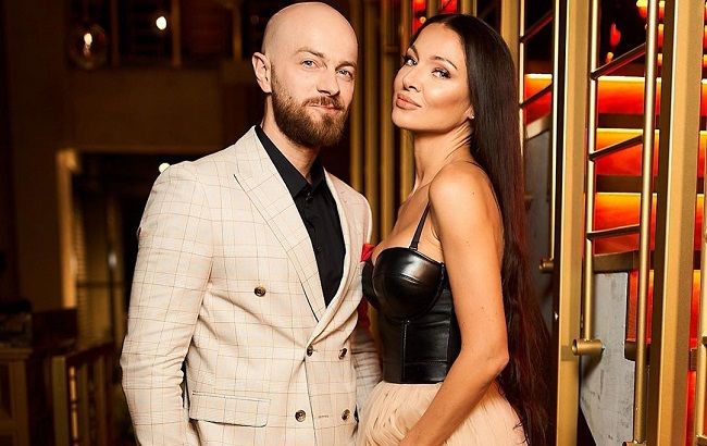 Який чоловік росте! Дружина Влада Ями показала рідкісне фото з підрослим сином