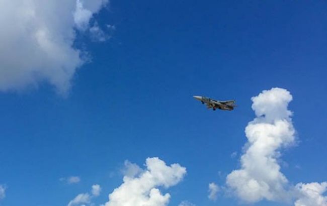 Американскому самолету пришлось менять курс над Сирией из-за российской авиации