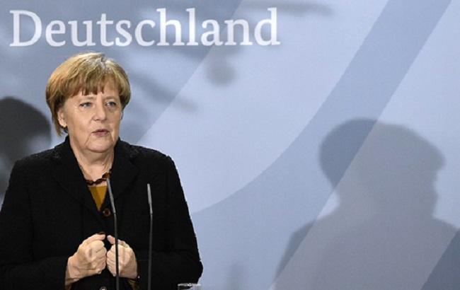 Меркель: Великобританія повинна повідомити про подальші кроки у процесі Brexit