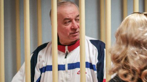 Екс-шпигуна з РФ отруїли в Британії