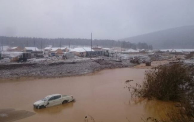 Число погибших из-за прорыва дамбы в РФ снова возросло