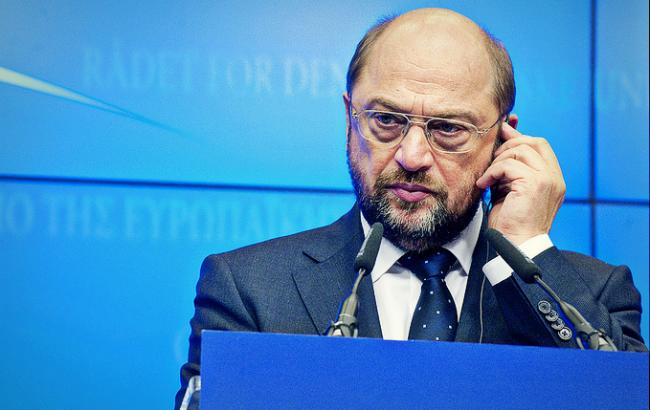 Меркель и Олланд 7 октября выступят вместе перед членами Европарламента