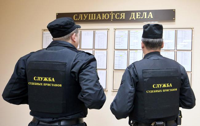 Українку з п'ятьма дітьми депортували з РФ до США