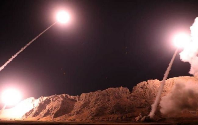 Опубликовано видео ракетных обстрелов военных США в Ираке