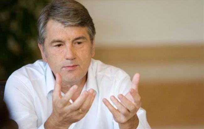 Виктов Ющенко - третий глава НБУ