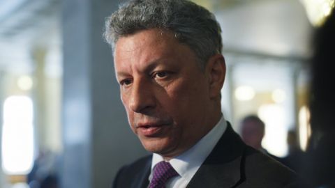 Выборы 2019: ЦИК зарегистрировал 13-го кандидата в президенты