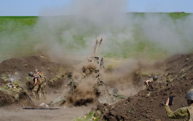 Десантники показали уничтожение вражеского танка и двух БМП вместе с экипажем (видео)
