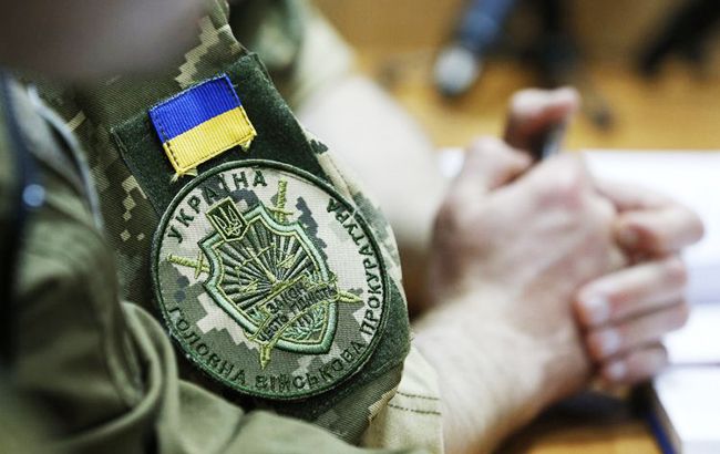 В Киеве умер военный, который выпал из поезда по пути в зону ООС