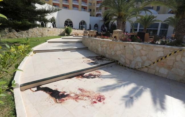Теракт в Тунисе: число жертв выросло до 39