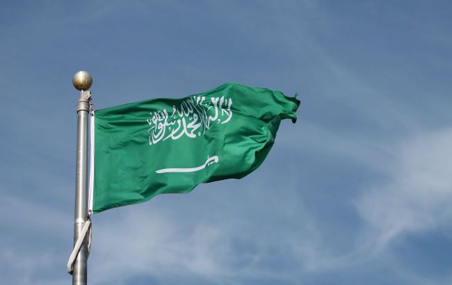 Саудівська Аравія з травня знизить видобуток нафти на 500 тисяч барелів на день