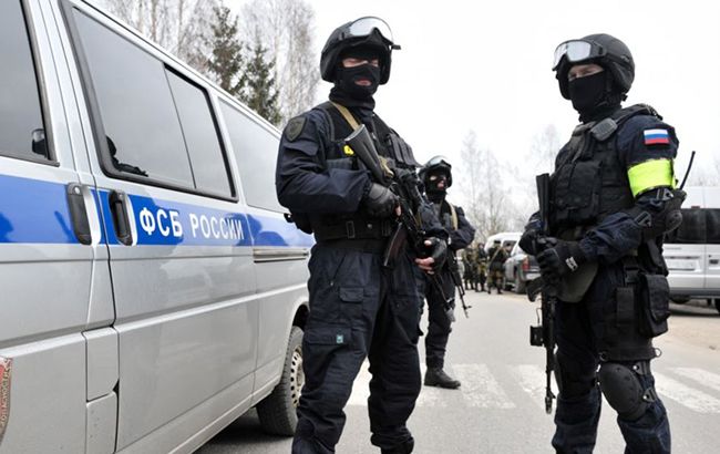 ФСБ заявила, що затримала "особистого охоронця" Ленура Іслямова