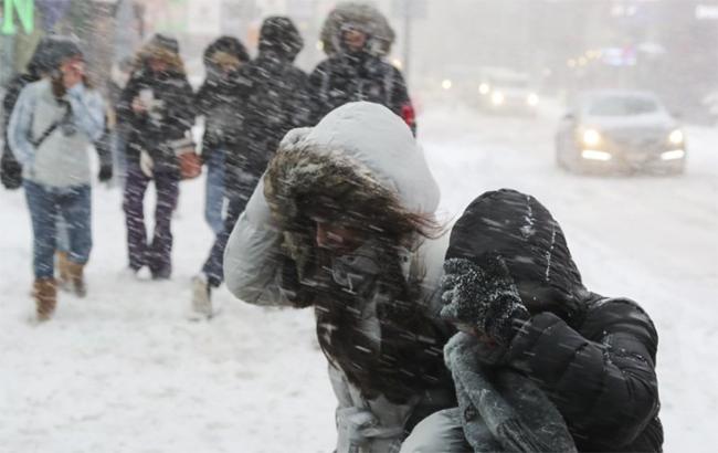 "Дуже обережно": синоптик надала невтішний прогноз погоди на неділю