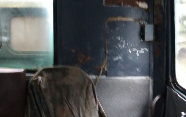 Издевательство над детьми: сеть шокировал школьный автобус в Карпатах (фото)