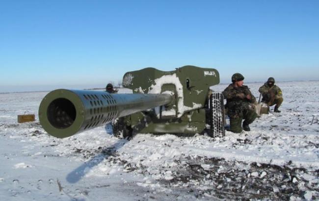 Бандитские группировки совершили 9 обстрелов позиций украинских военных, - пресс-центр "Север"