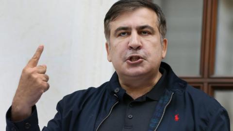 Саакашвілі закликав пікетувати будівлі держорганів у разі його арешту