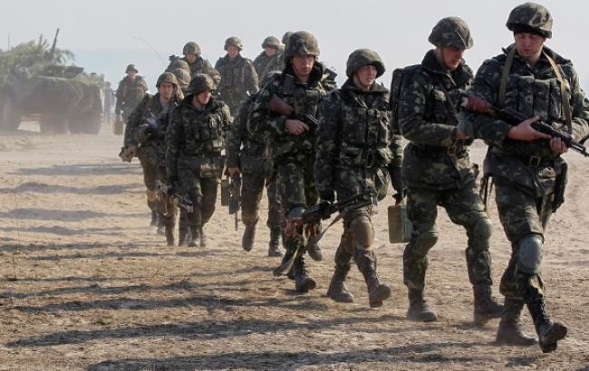 Боевики объявили полную мобилизацию местного населения в ряде городов Донецкой обл., - СНБО