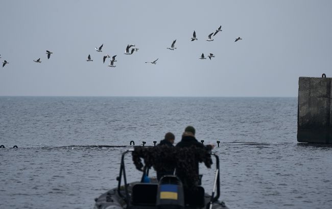 Россия собрала 300 лодок, пытается закрепиться на островах вблизи Херсона, - ВСУ