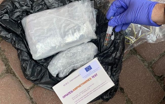 У Києві ліквідували канал збуту наркотиків на суму 2 млн гривень