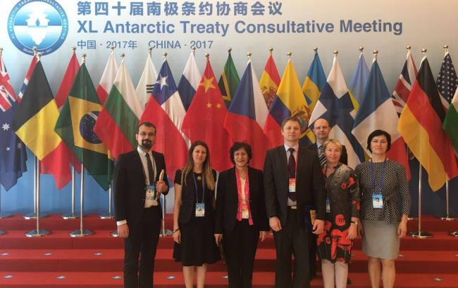 Україна домовилася про спільні дослідження Антарктики з Китаєм, Малайзією та Туреччиною