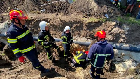 У Тернополі під час земляних робіт стався зсув: є загиблий
