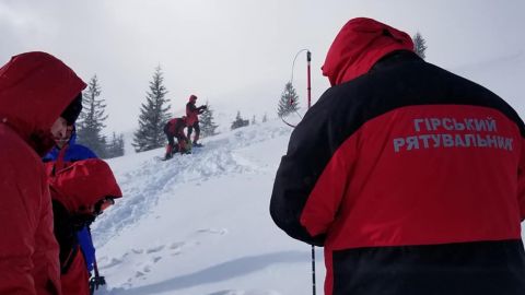 В Карпатах сегодня могут сойти лавины