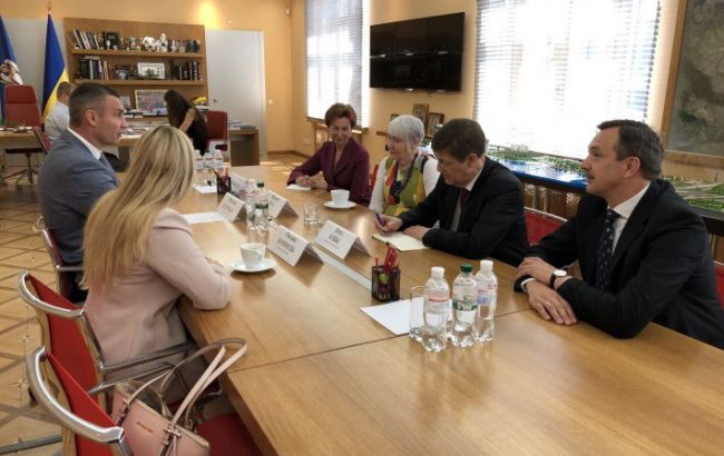 У Києві відбулась зустріч Кличка з президенткою парламентської асамблеї НАТО