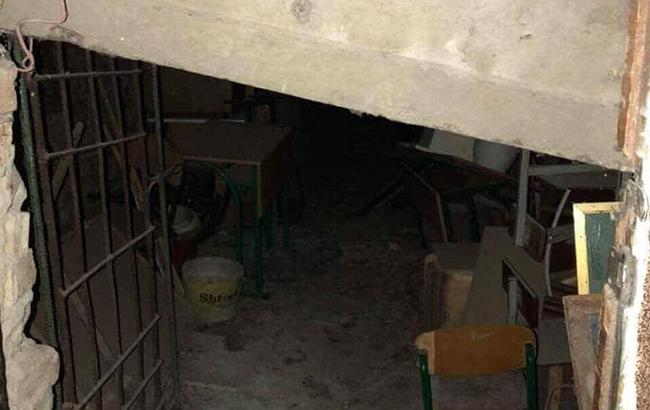 У Броварах у школі обвалилися бетонні плити