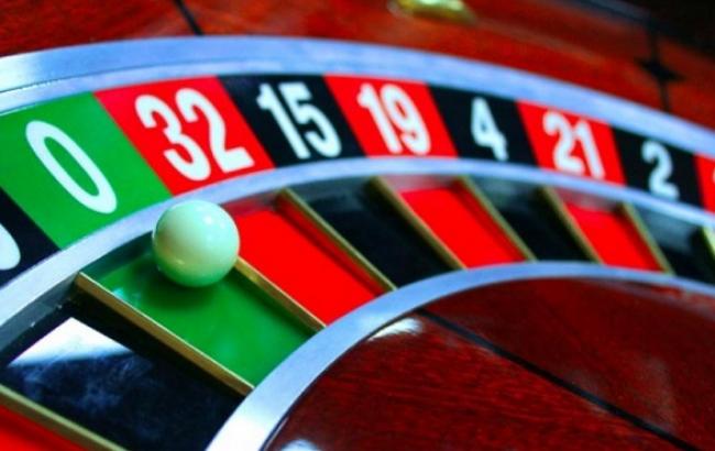 Кабмин предлагает Раде легализировать деятельность казино и букмекеров в Украине
