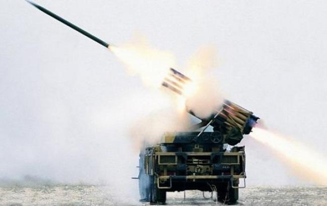 Терористи відкрили вогонь у бік РФ, - штаб АТО