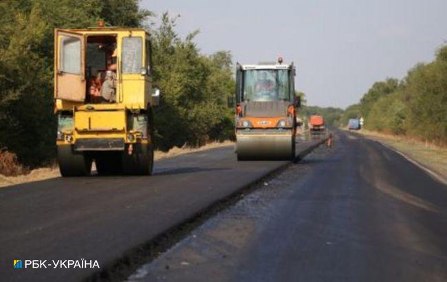 Экс-подрядчики по дорожным работам в Житомирской области судятся с ОГА: блокируют ход "Большой стройки"